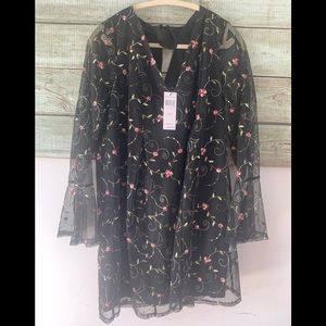 NWT Bebe Floral Dress